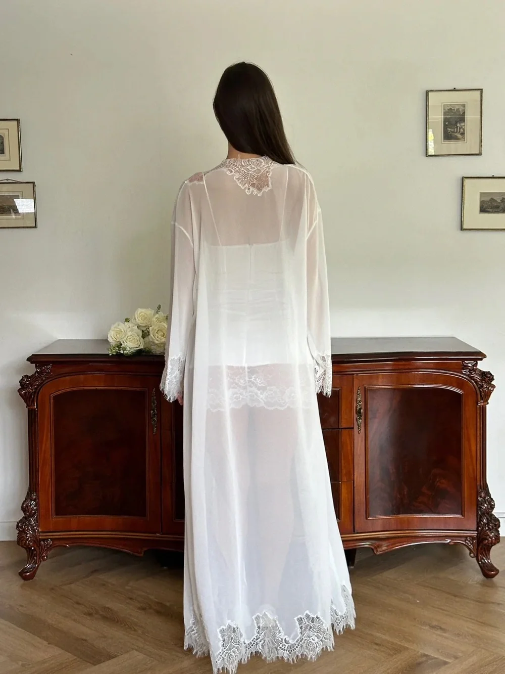Cherie Alice Mini Dress White Lace and Beulah - Bridal Robe - Picture 3 of 6